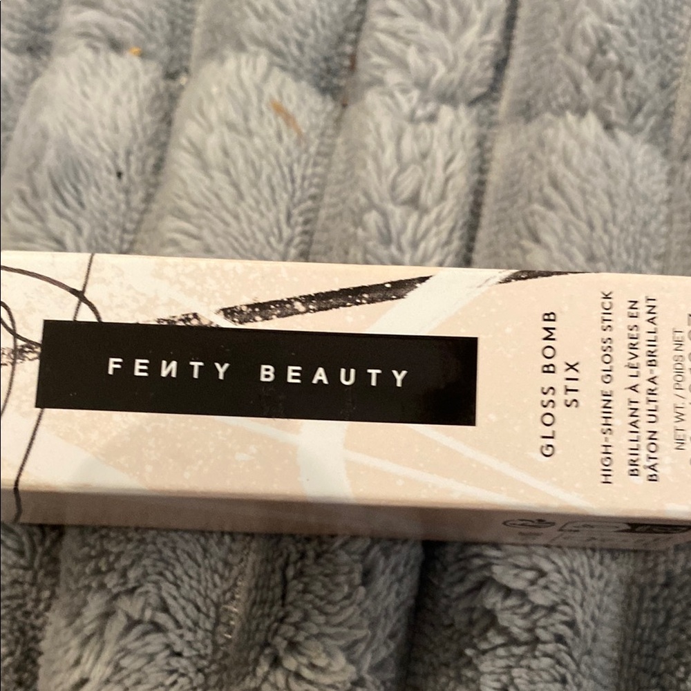Fenty Beauty Gloss Bomb Stix - Elegant Nude